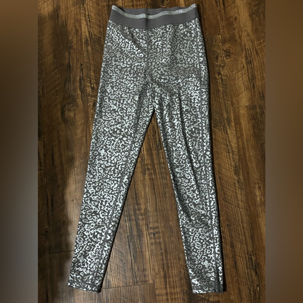 Mono B silver leopard print leggings